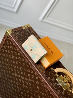 LV M41938 Victorine 钱夹 抹茶绿 Monogram Empreinte 软皮