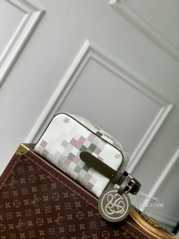 LV N00112 Locker Dopp Kit 盥洗袋 Damoflage 涂层帆布