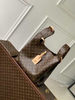 LV M46817 Atlantis 大号手袋 Monogram帆布 高仿购物袋