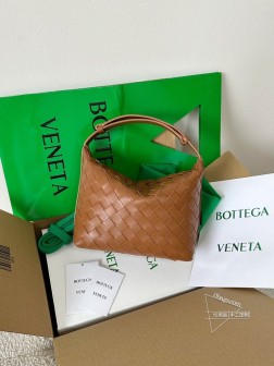 BV wallace 饭盒包 原木色 编织元素 便当包