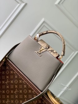 LV M82068 Capucines BB手袋 中号 浅咖蛇纹 法国小牛皮