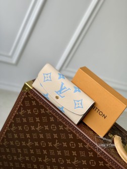 LV M82341 Emilie 钱夹 雾霾蓝 Monogram Empreinte 粒面皮革