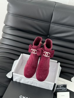 Chanel 24K新品蝴蝶钻扣双C短靴原版11复刻 经典中的经典无论搭配裤装还是裙装都是完美小圆头 968