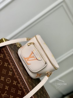 LV M82208米白丝印Mini Bumbag手袋,LV Gradient系列Monogram Emprei复刻