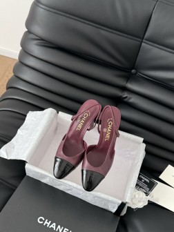 Chanel 经典slingback后空凉鞋前几年一直在做这个款今年我们还是重新购版,再次精细cop 1042