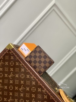 LV N60895 Damier Graphite 钱夹，帆布材质，时尚轻便